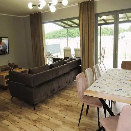 度假居 Luxury For 20 People Kołczewo