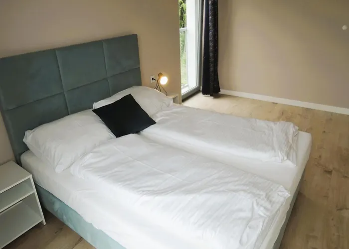 Luxury For 20 People * Колчево